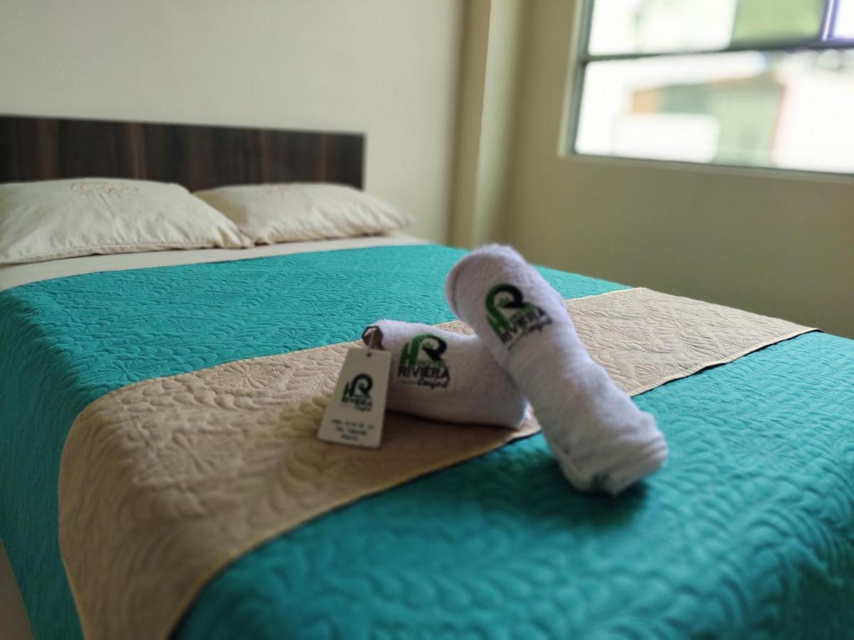 פאסטו Hotel Riviera Confort מראה חיצוני תמונה