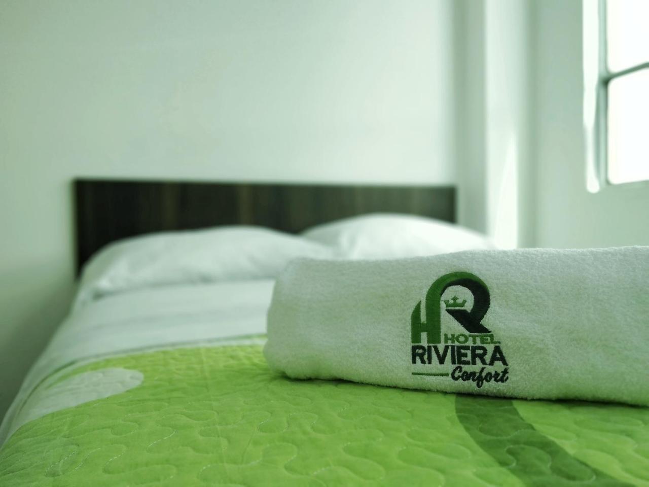 פאסטו Hotel Riviera Confort מראה חיצוני תמונה